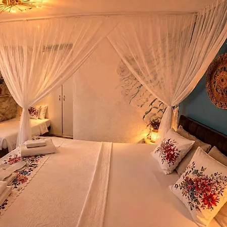 Hotel Usta X Cirak Butik